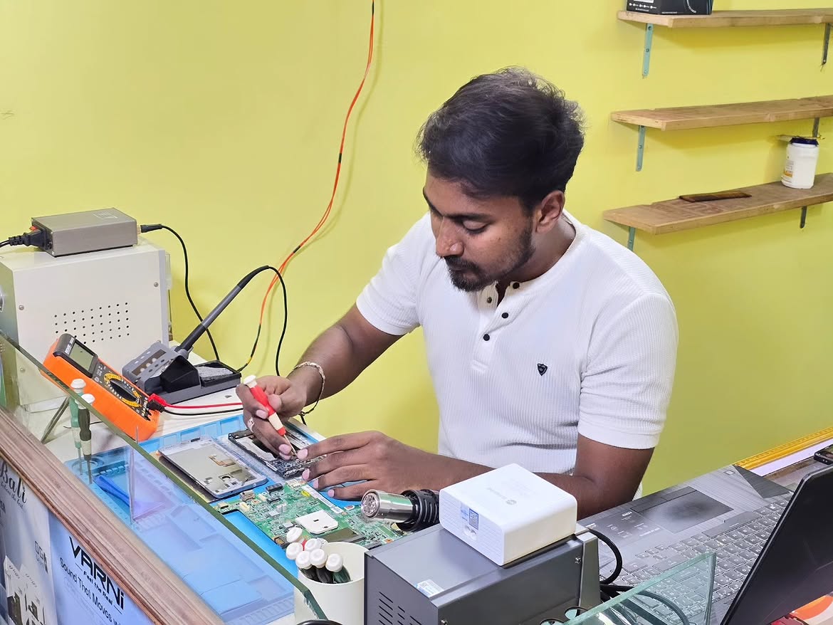 Experienced Mobile Technician